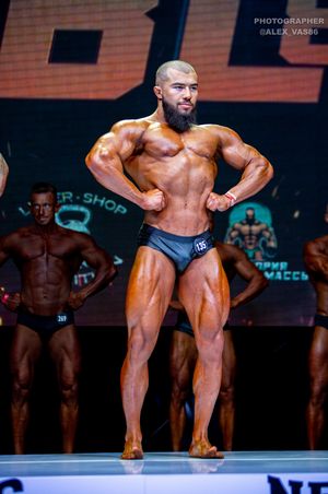 CLASSIC PHYSIQUE НОВИЧКИ